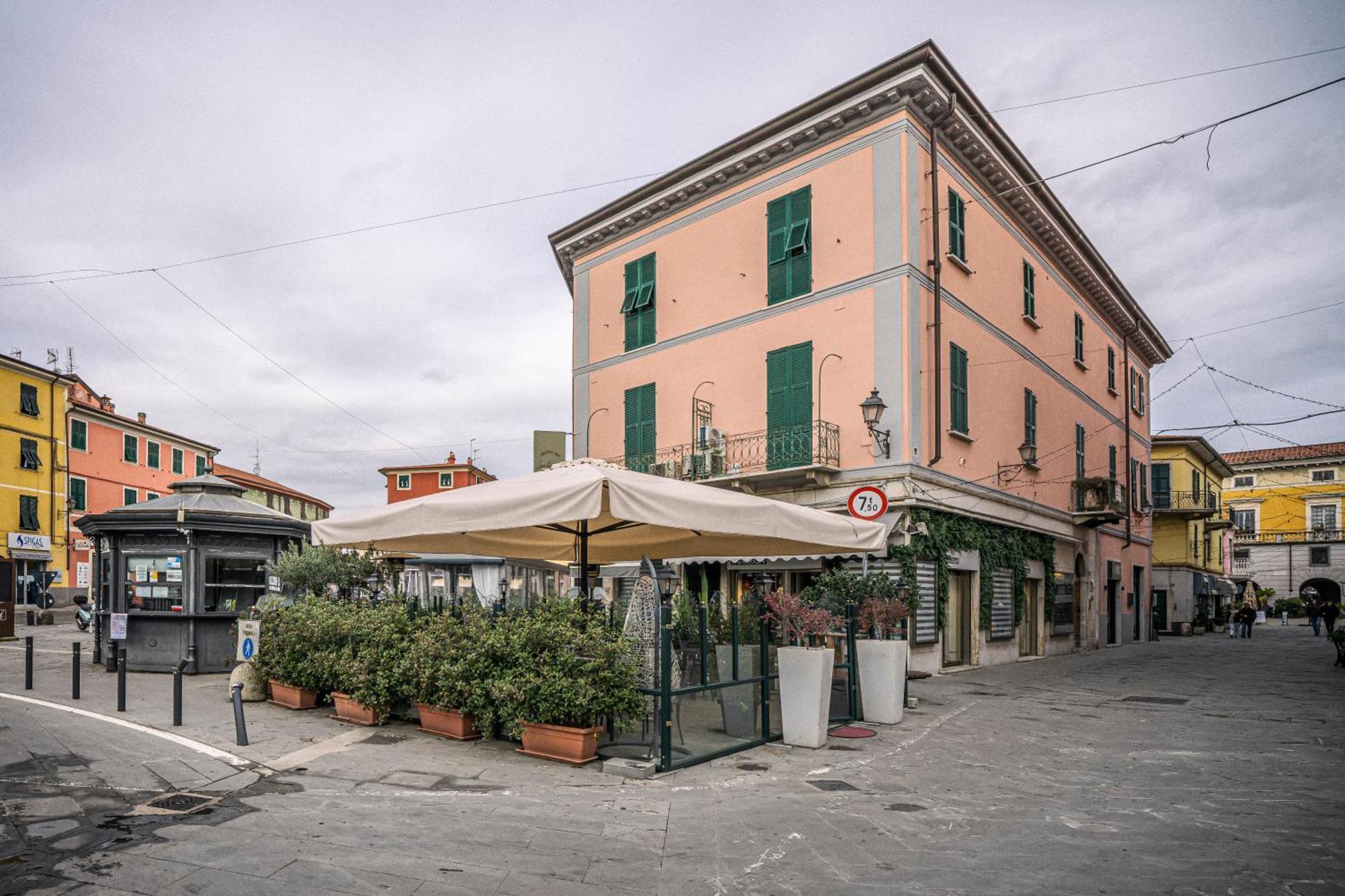 Antica Dogana Hotell Sarzana Exteriör bild